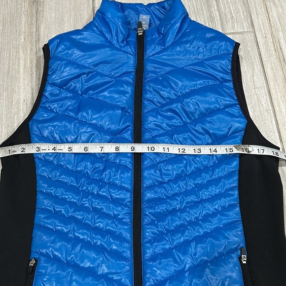 Women’s Puffy Vest Xersion Size Medium - Picture 6 of 8